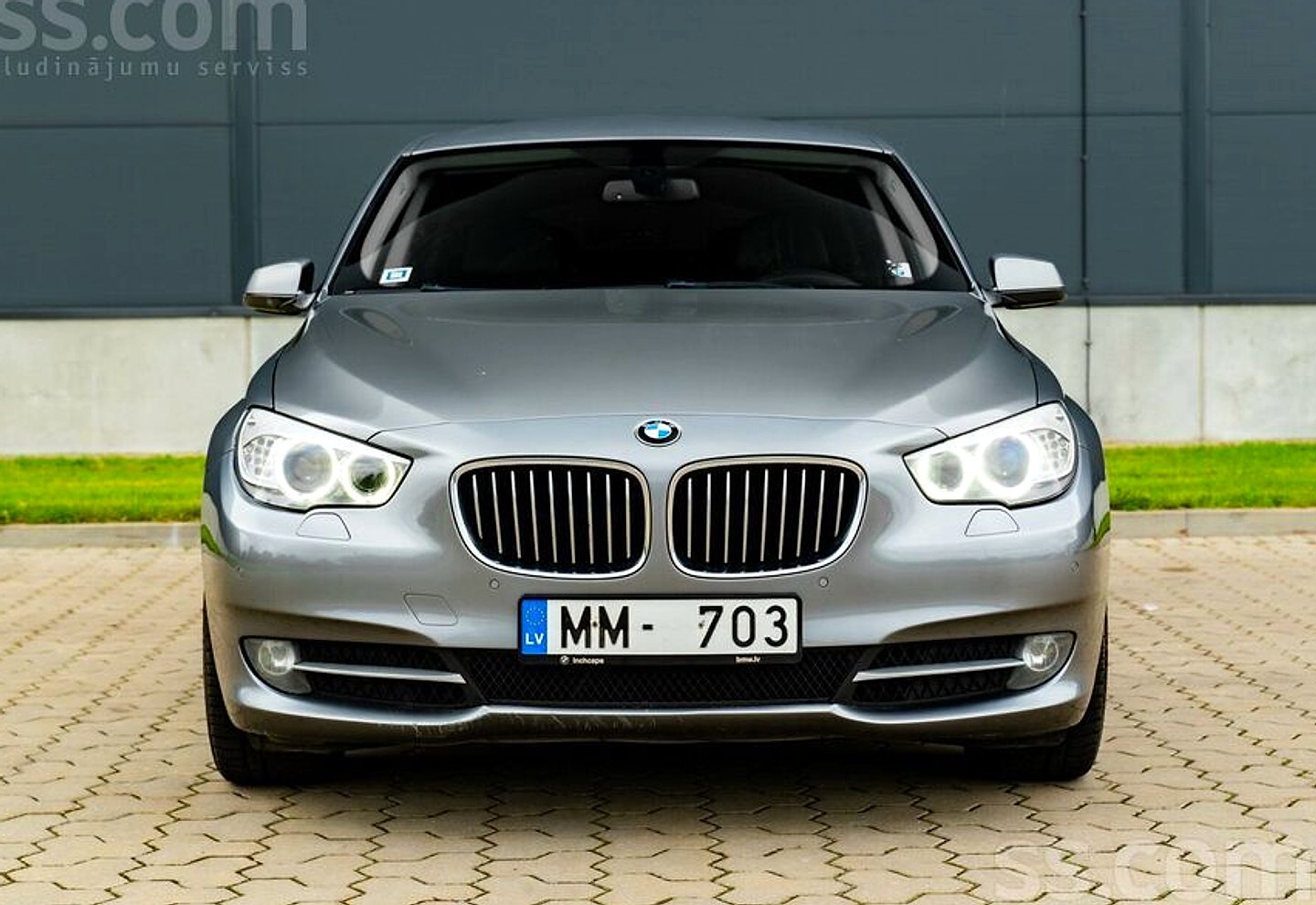 BMW 530 — foto 2