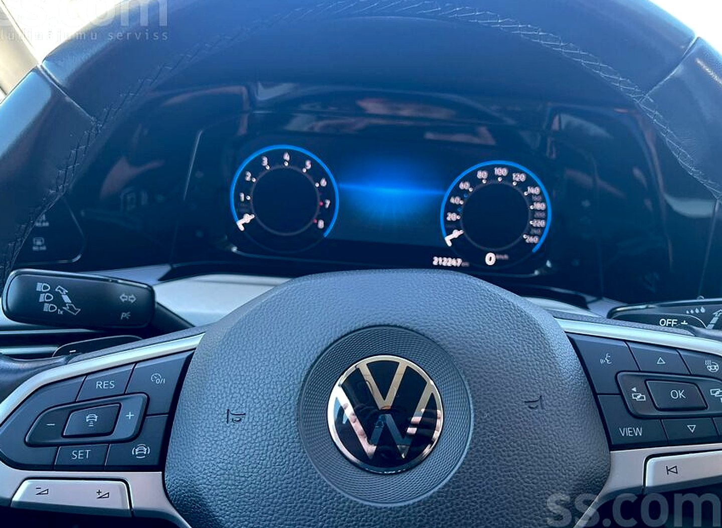 Volkswagen Golf 8 — foto 2