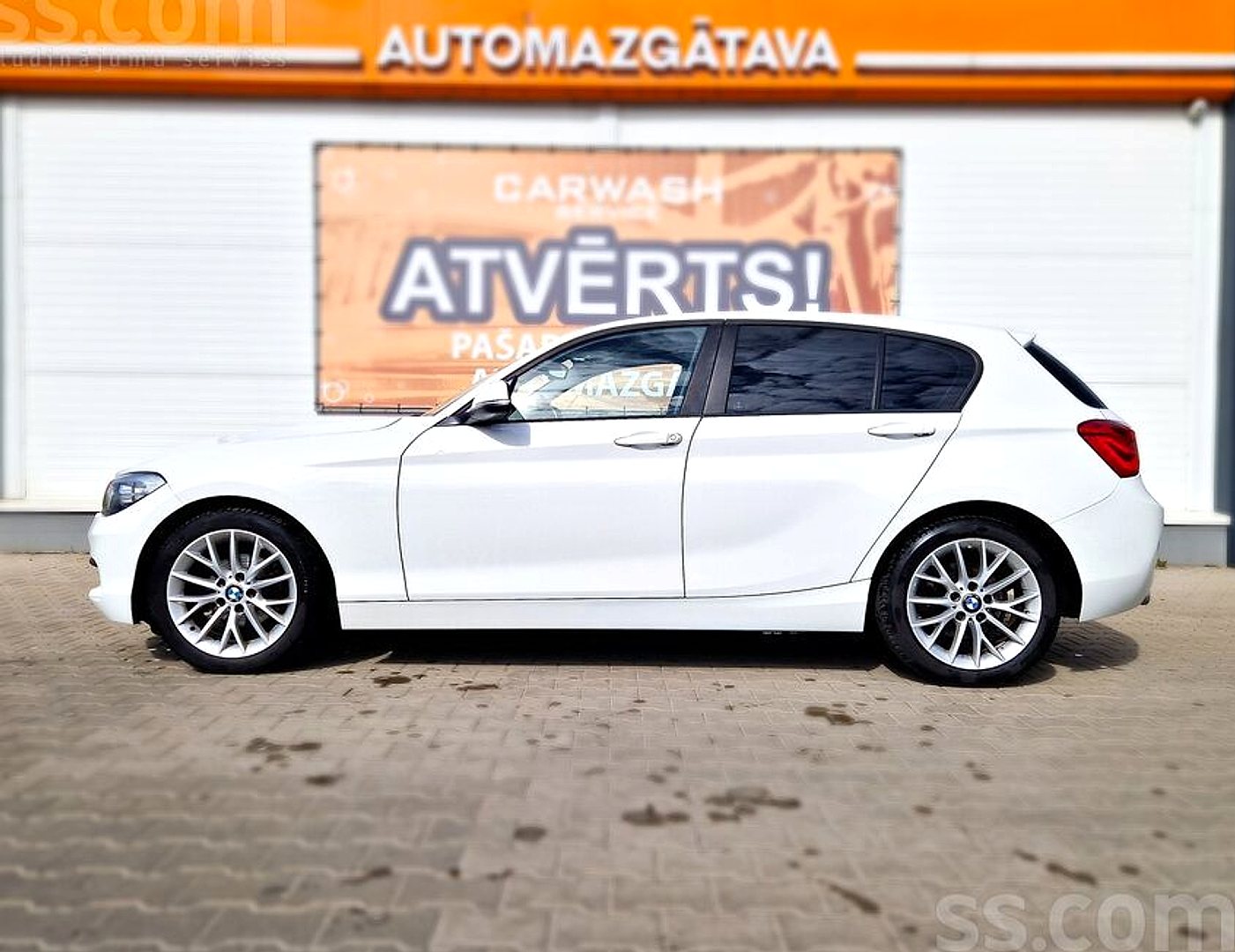 BMW 116 — foto 2