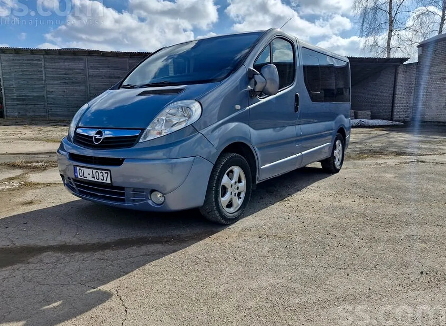 Opel Vivaro, 2009. gads
