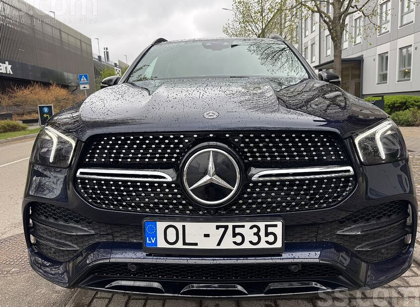 Mercedes-Benz GLE 300 — foto 2