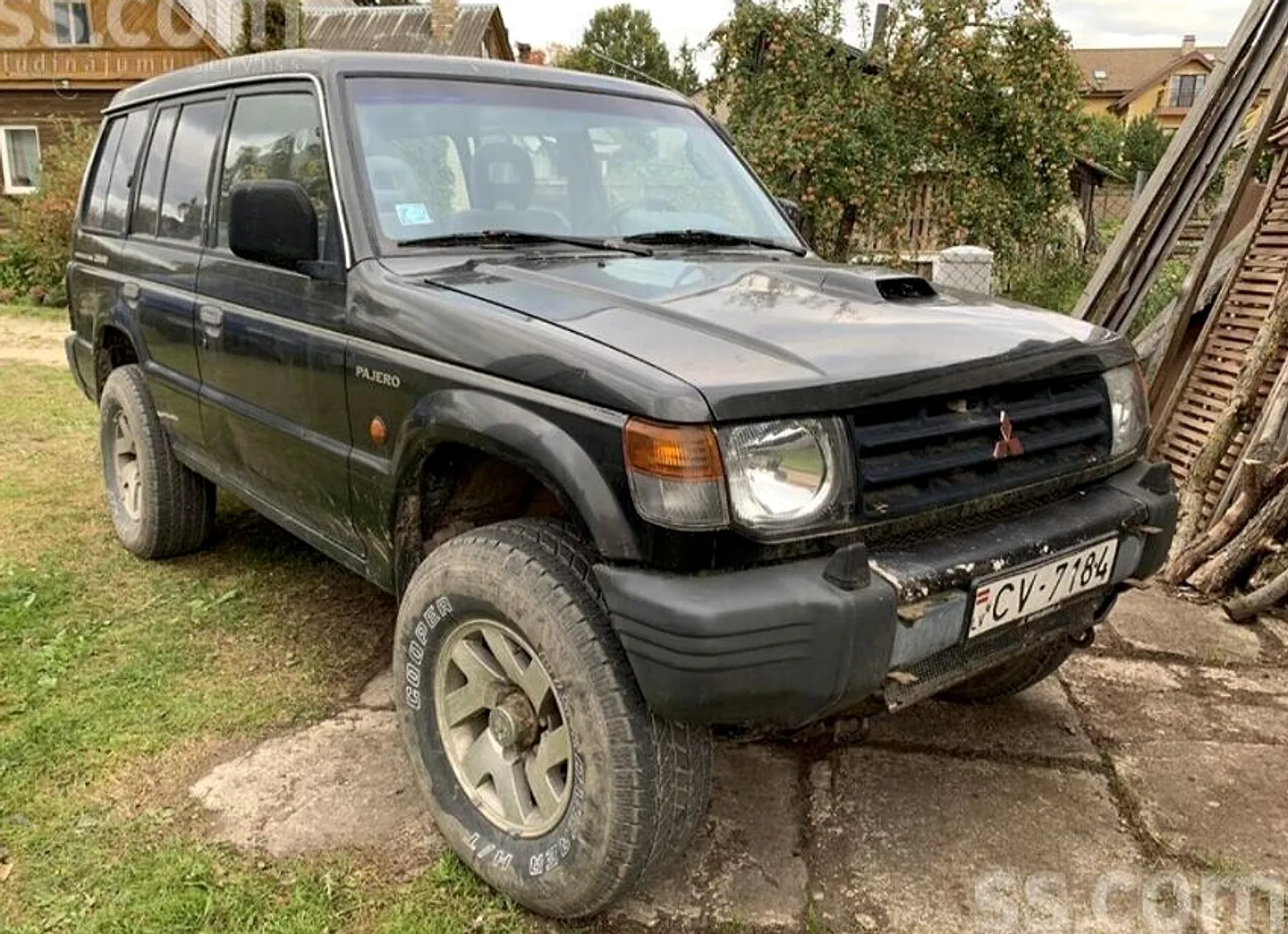 Mitsubishi Pajero, 1998. gads