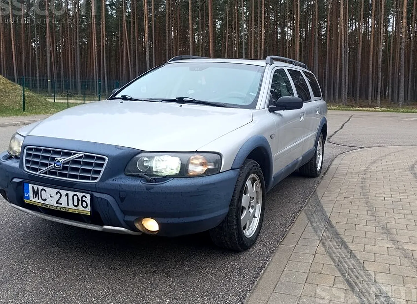 Volvo XC 70, 2003. gads