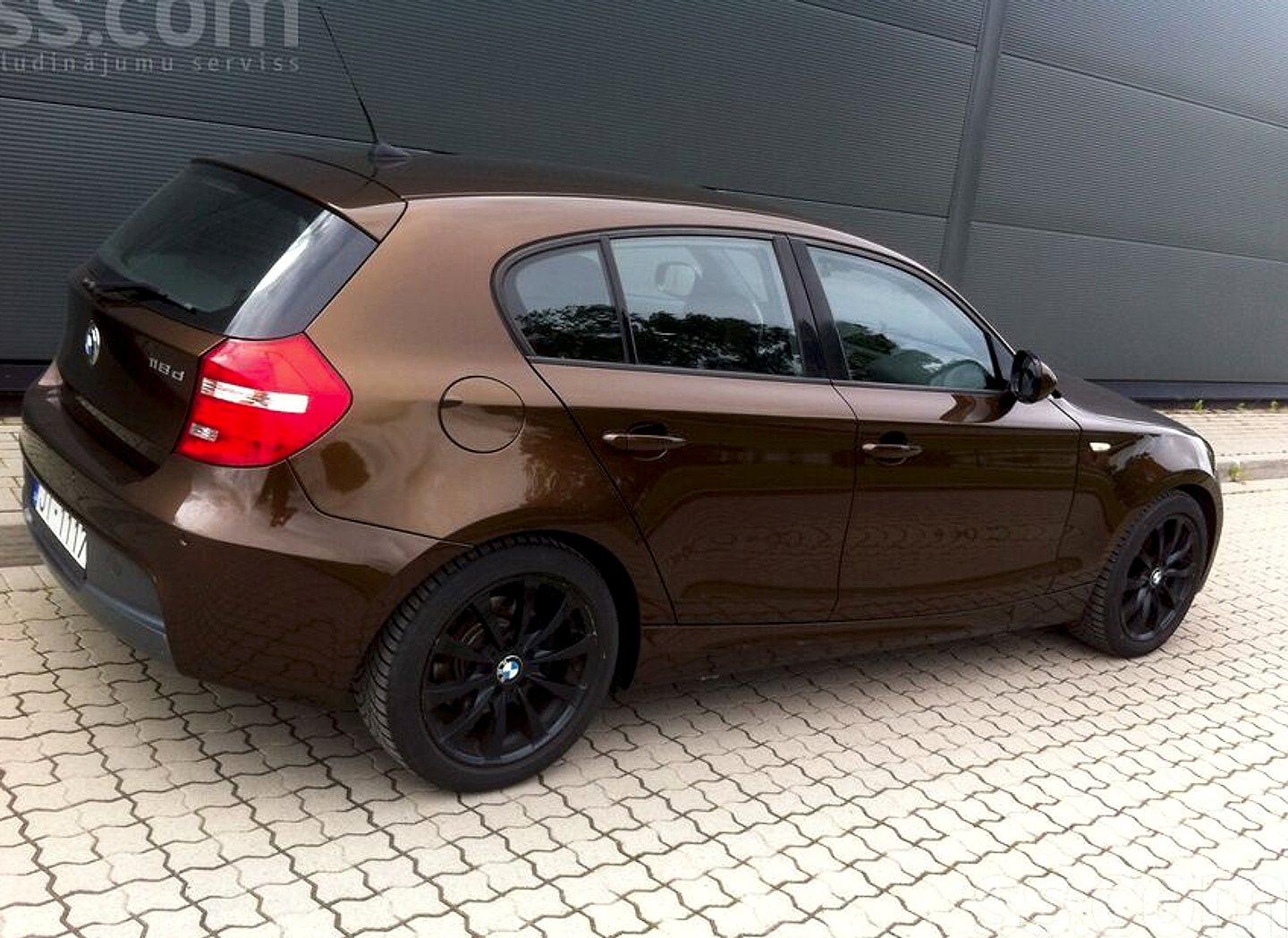 BMW 118 — foto 4