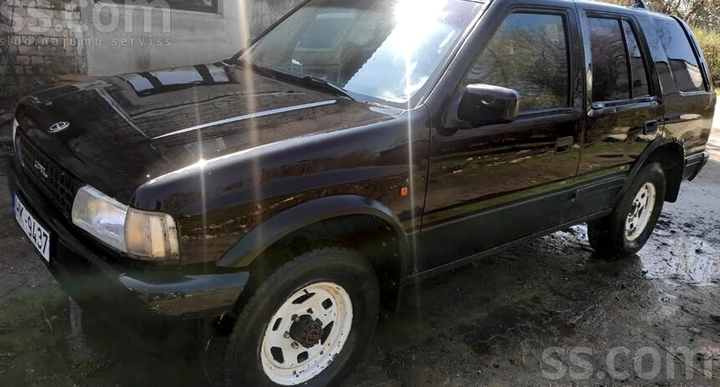 Opel Frontera, 1992. gads