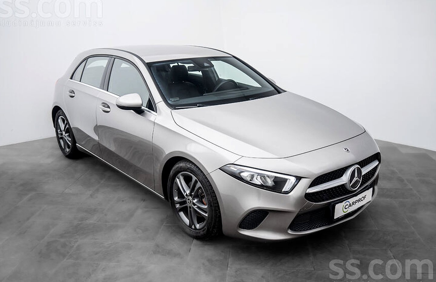 Mercedes-Benz A180 — foto 3
