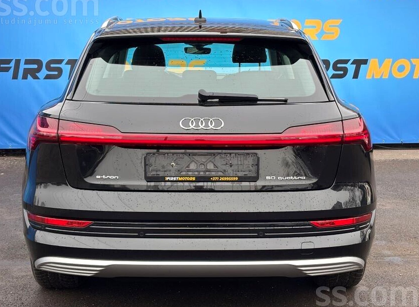Audi E-tron — foto 4