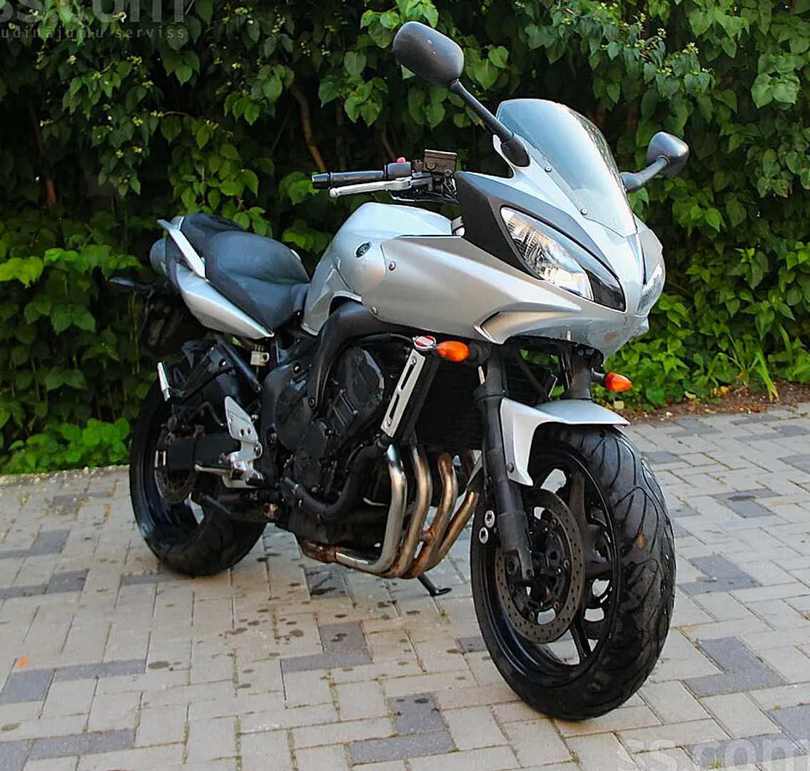 Yamaha Fz6 Fazer, 2010. gads