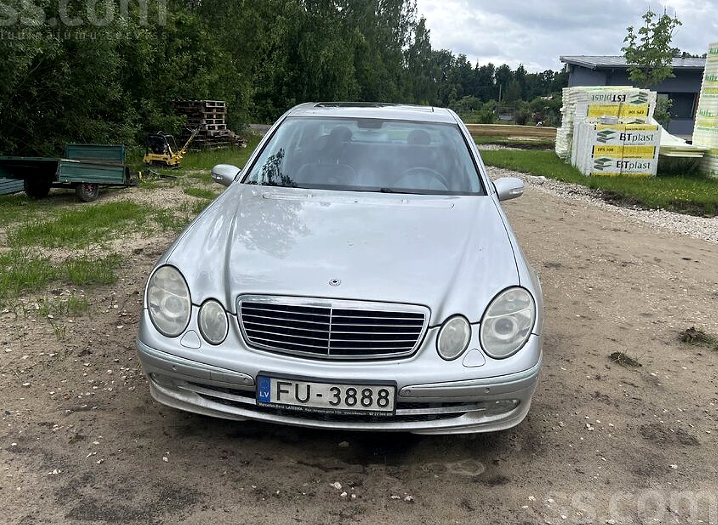 Mercedes-Benz E350 — foto 3