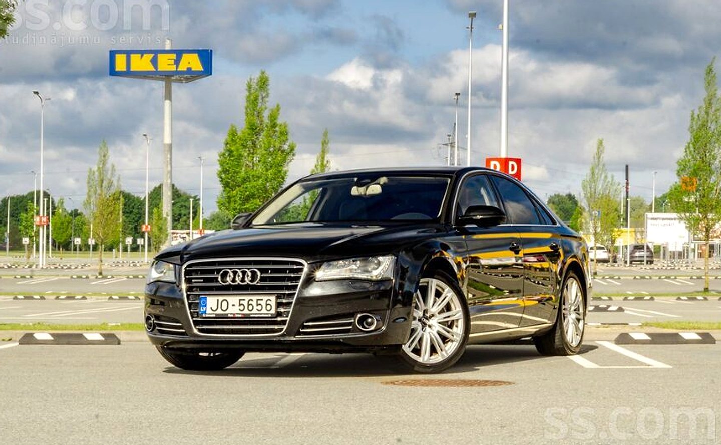 Audi A8