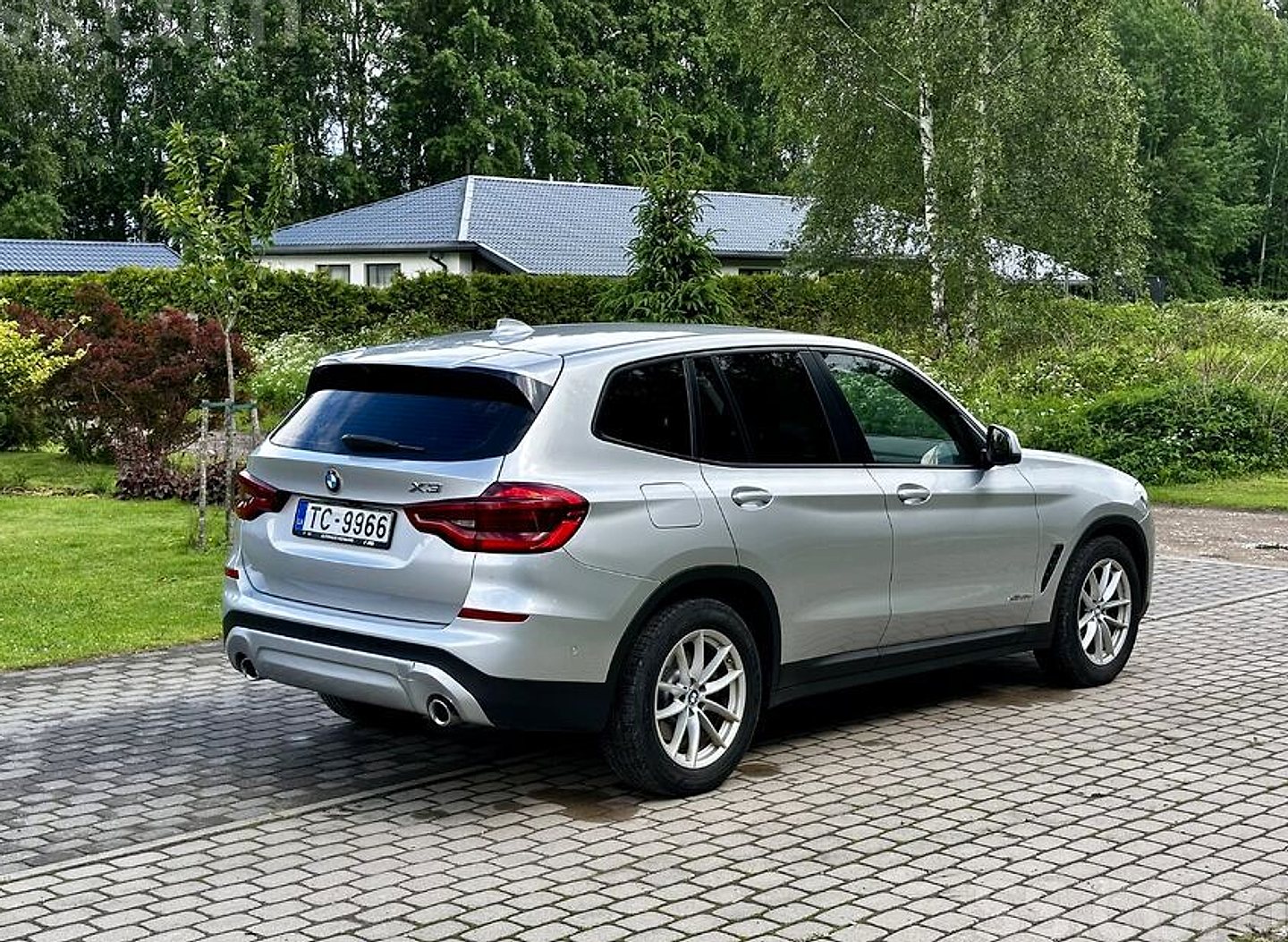 BMW X3 — foto 4