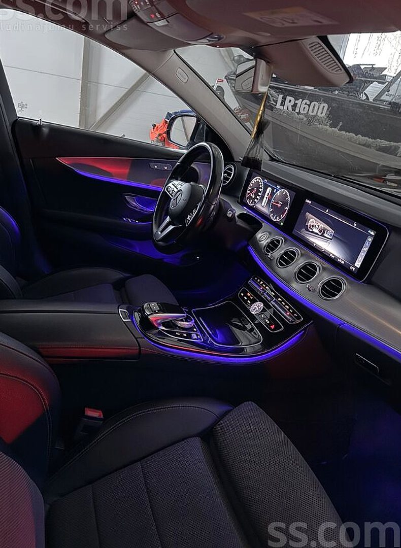 Mercedes-Benz E200 — foto 6