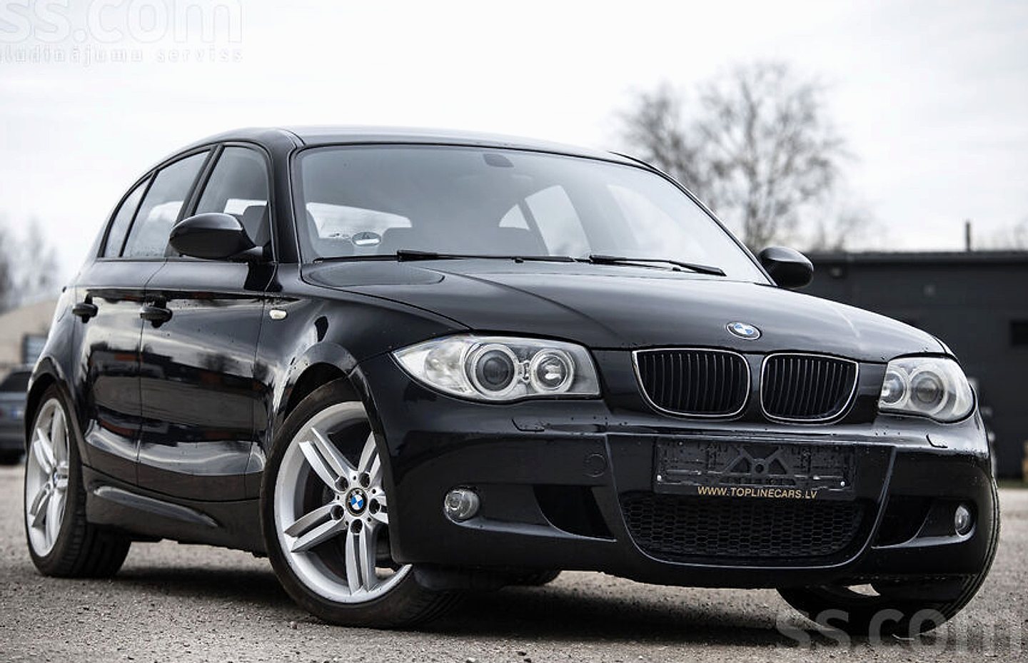 BMW 118 — foto 4