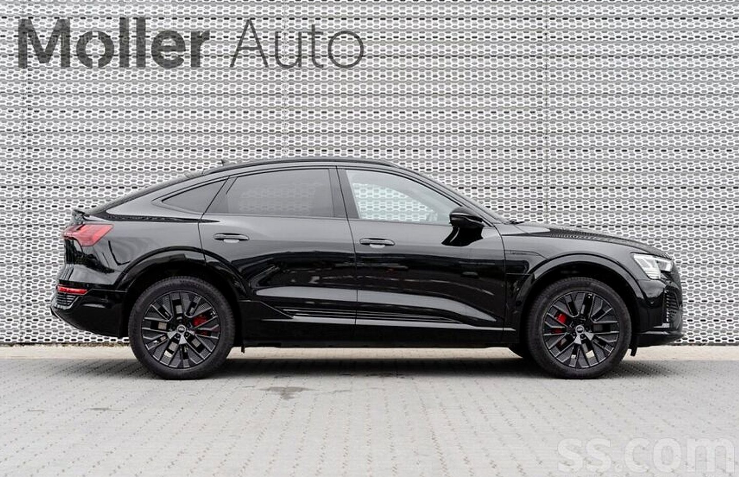 Audi E-tron — foto 5
