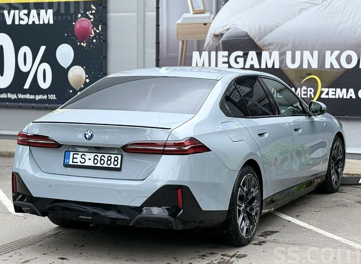 BMW 530 — foto 4