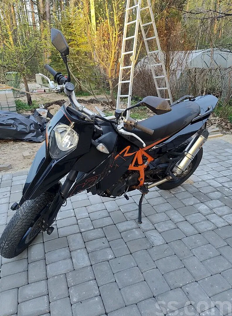 KTM 690 sm-r, 2009. gads