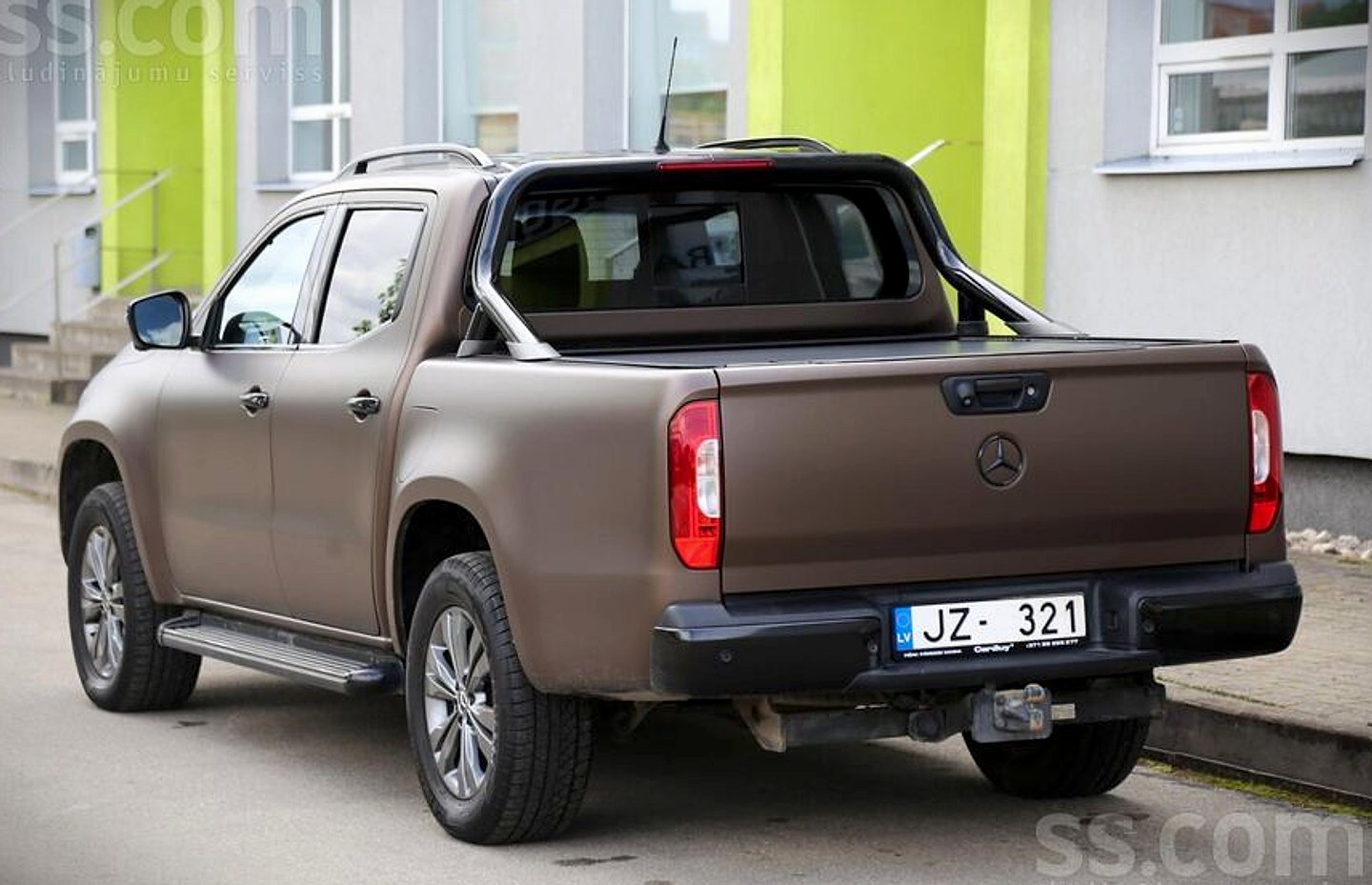 Mercedes-Benz X250 — foto 6