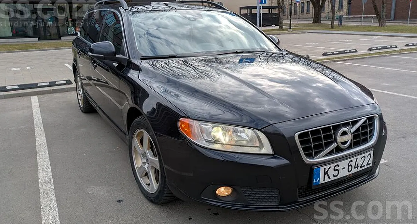 Volvo V70, 2011. gads
