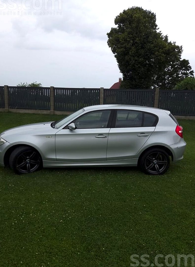 BMW 118 — foto 4
