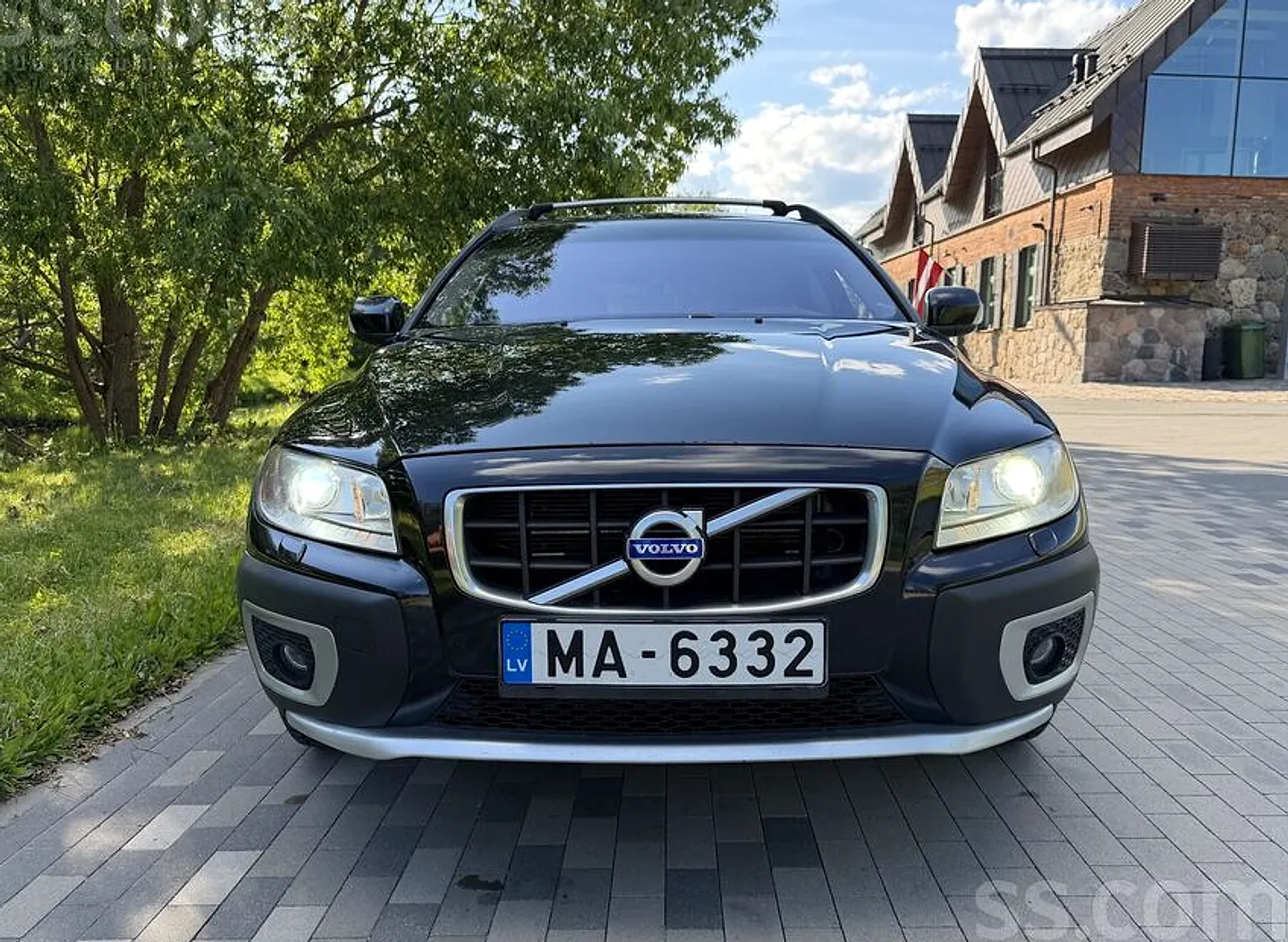 Volvo XC 70, 2010. gads