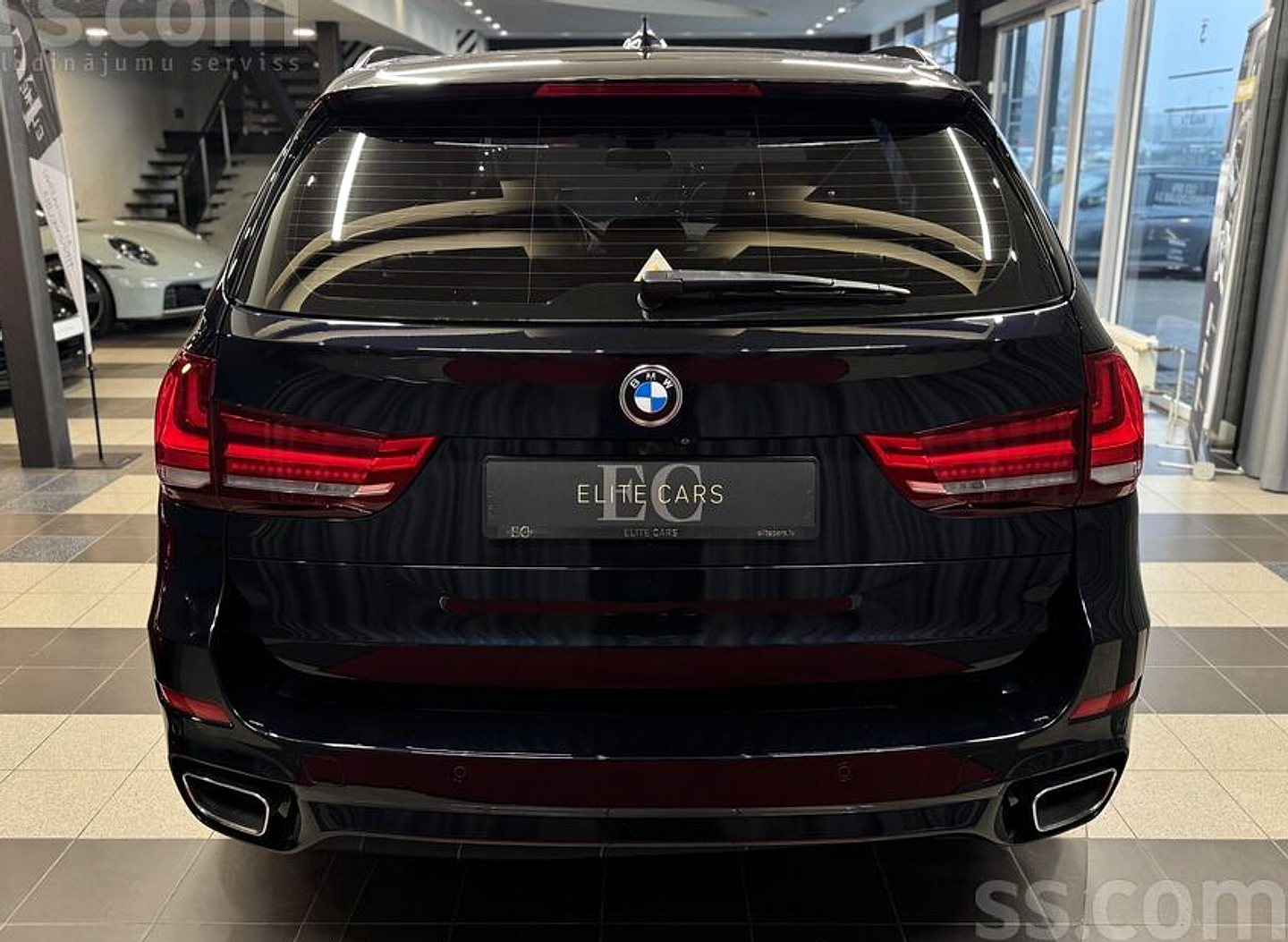 BMW X5 — foto 6
