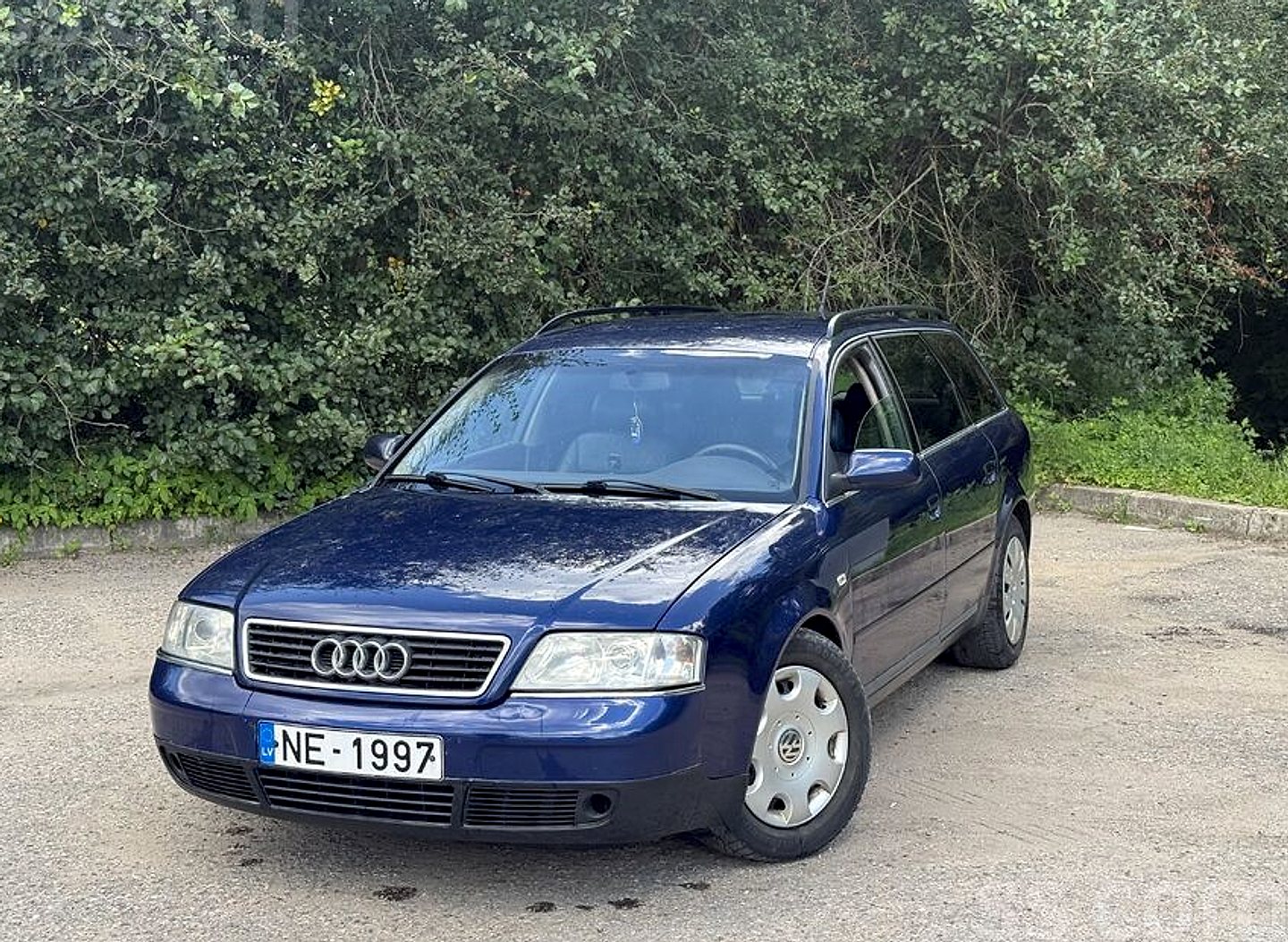 Audi A6, 2000. gads