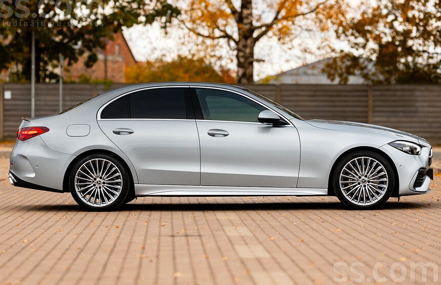 Mercedes-Benz C180 — foto 5