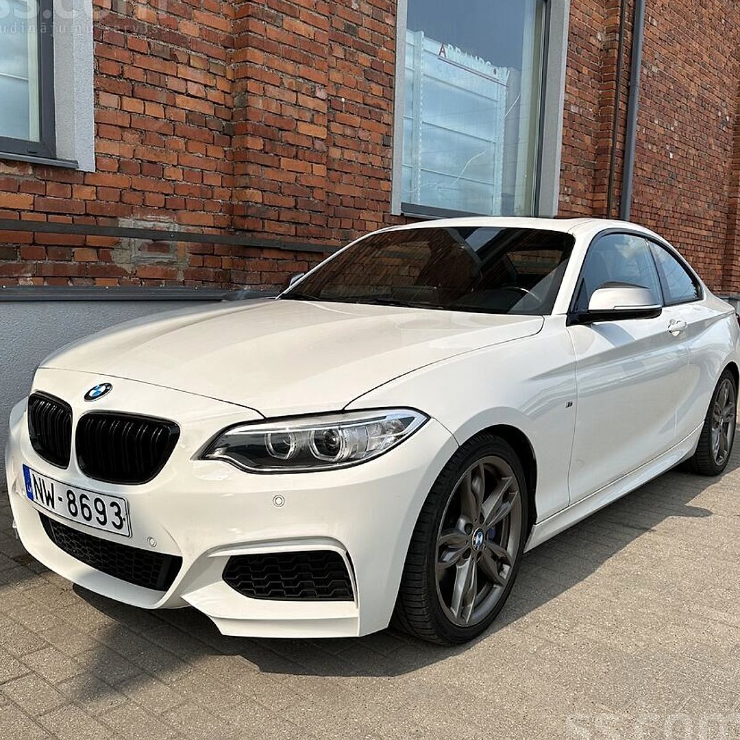 BMW M2 — foto 6