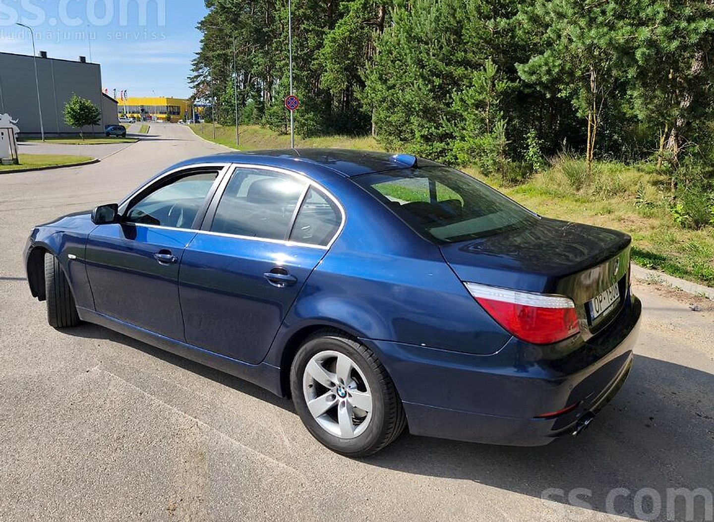 BMW 523 — foto 5