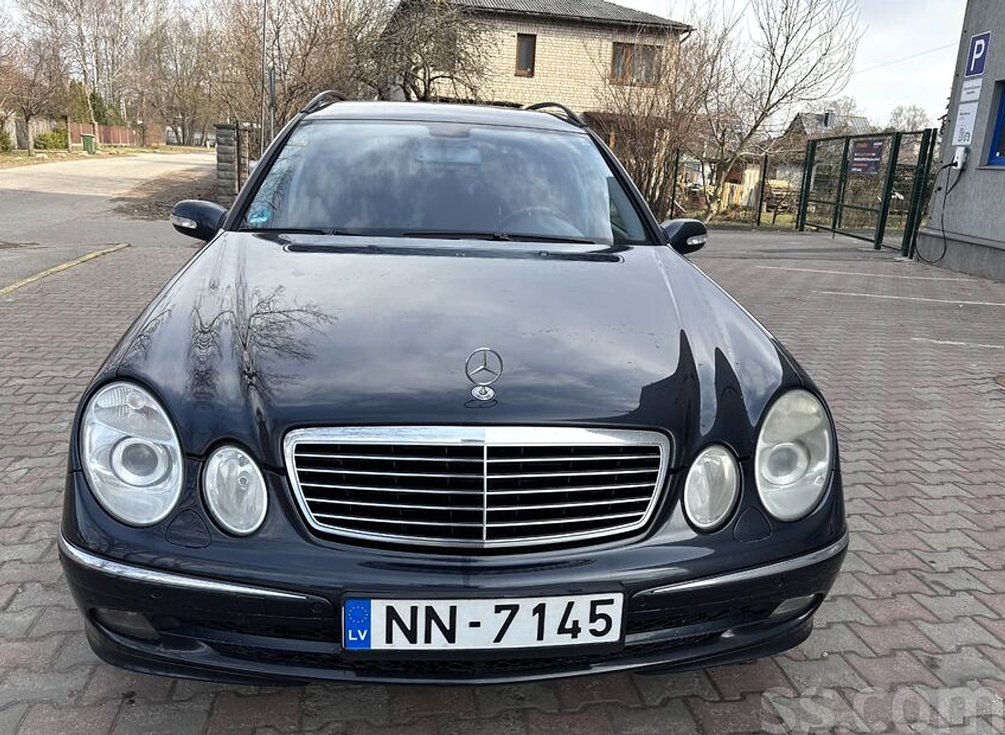 Mercedes-Benz E280 — foto 2