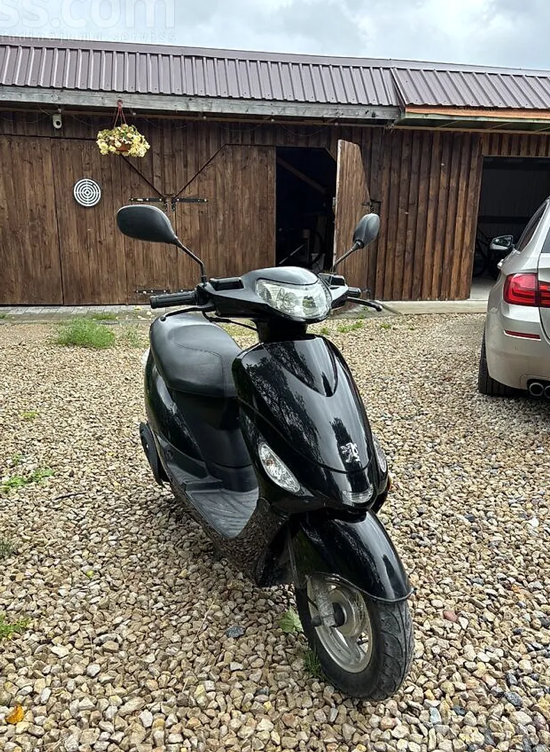 Peugeot V-clic, 2011. gads