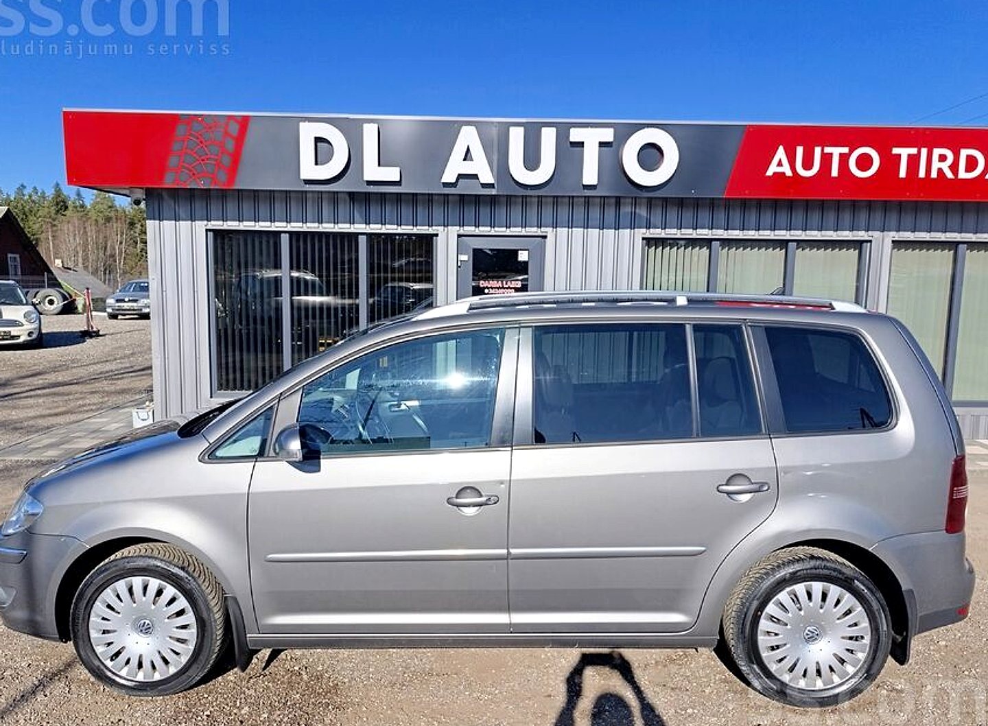 Volkswagen Touran — foto 2