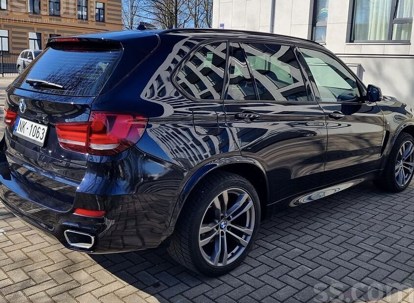 BMW X5 — foto 3