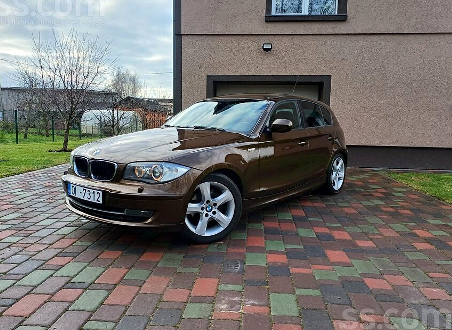 BMW 118 — foto 3