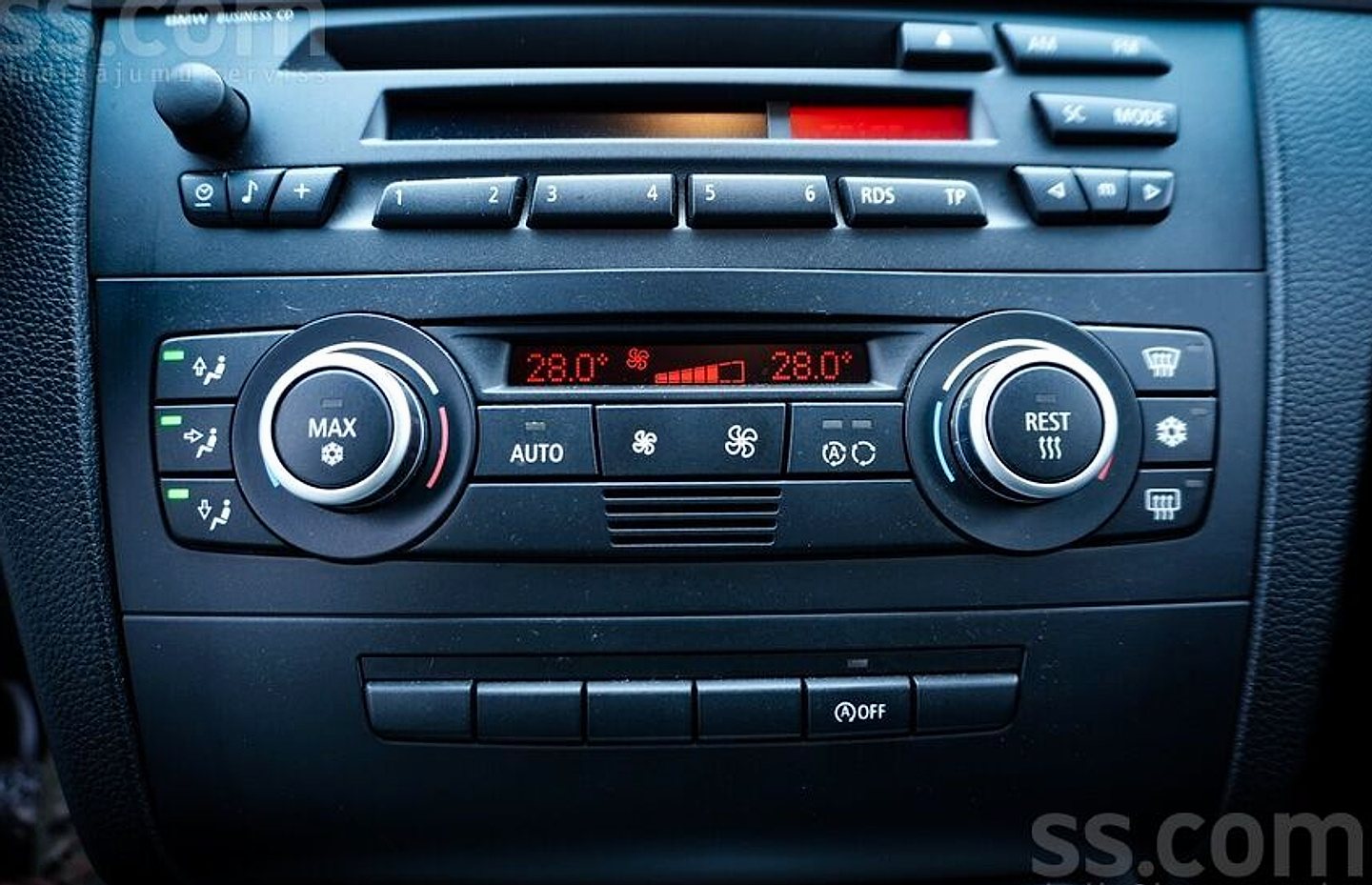 BMW 116 — foto 6