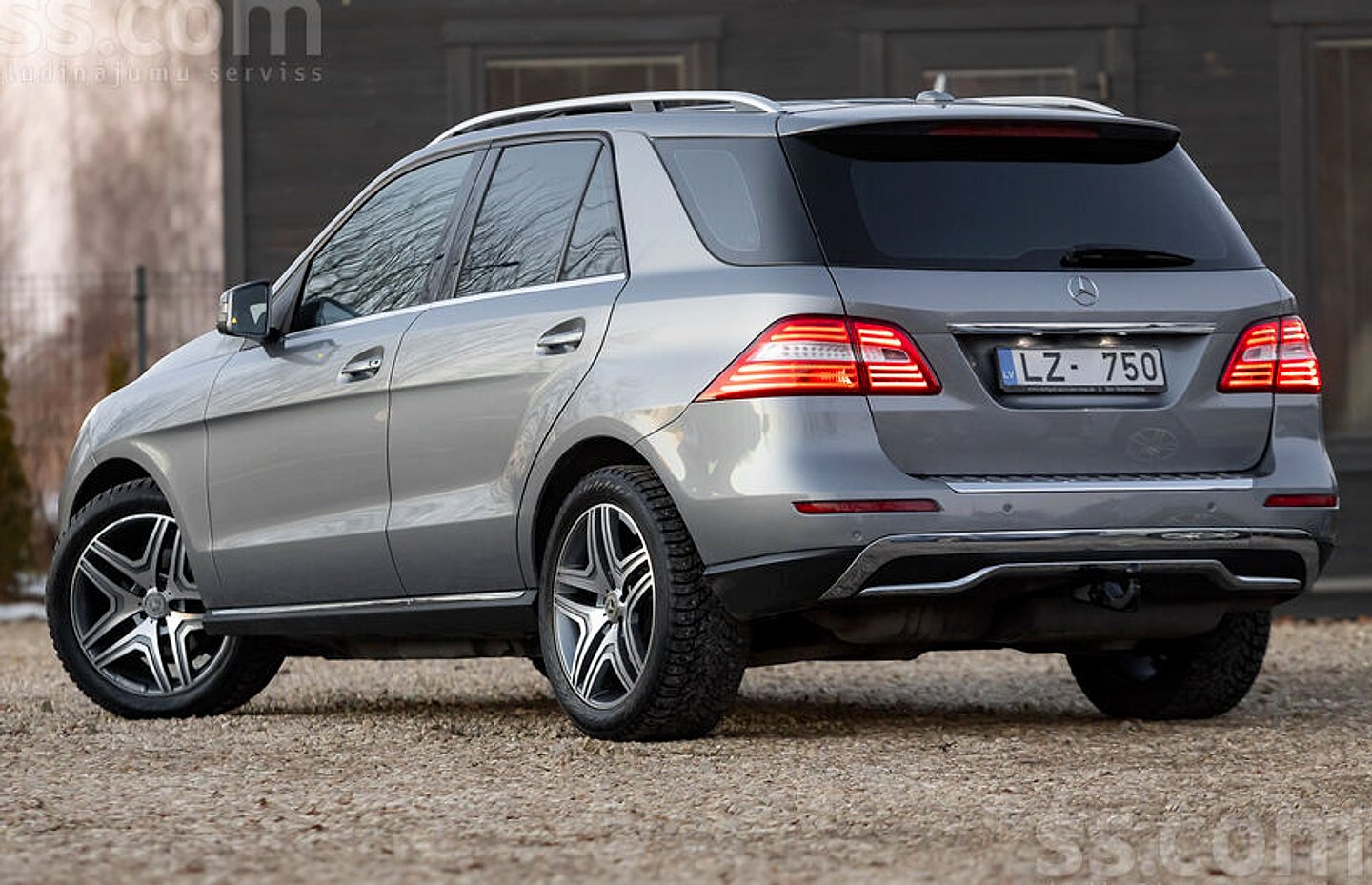 Mercedes-Benz ML350 — foto 5