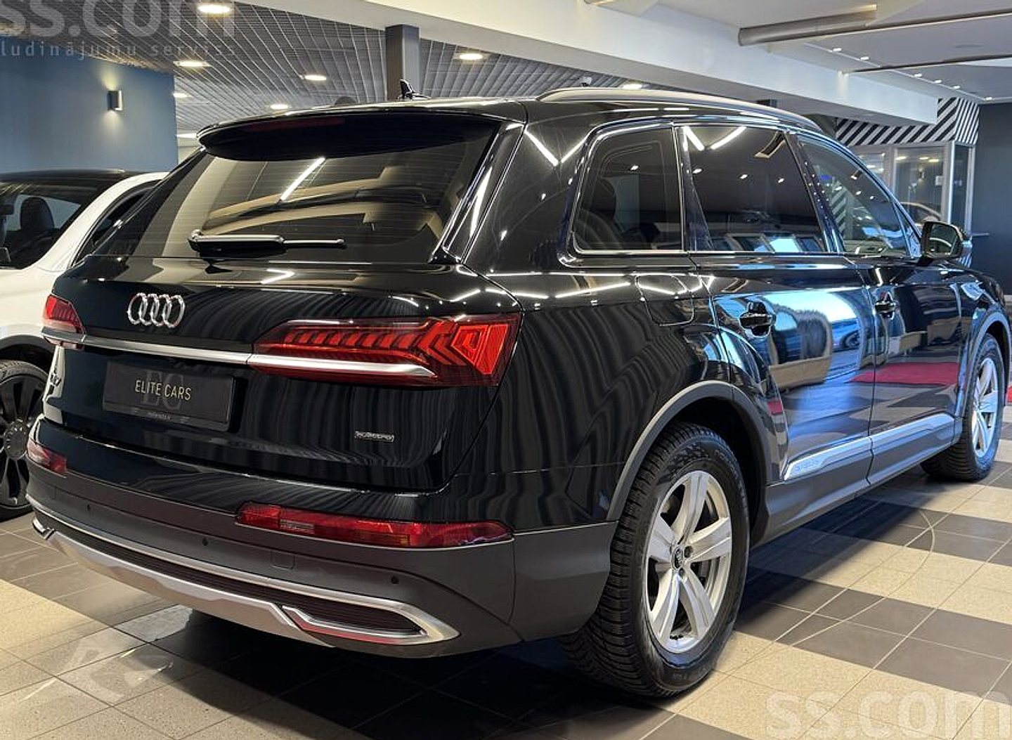 Audi Q7 — foto 4