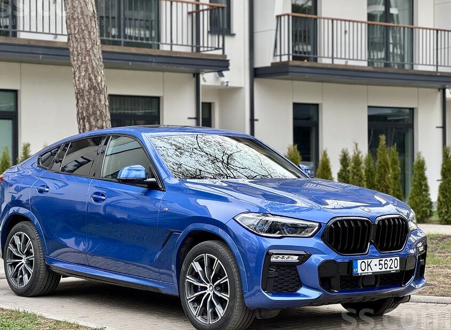 BMW X6 — foto 3
