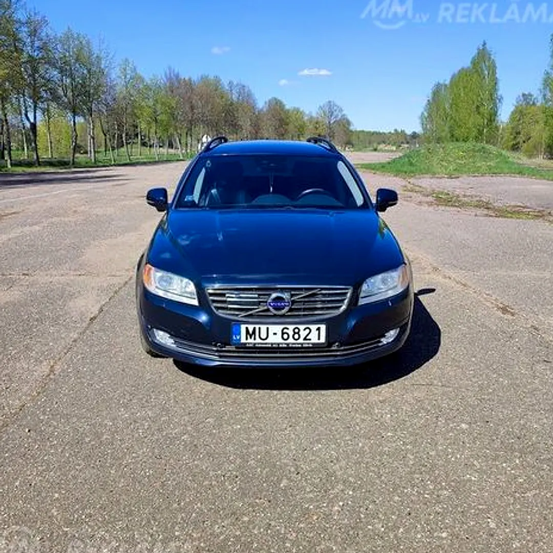 Volvo V70, 2013. gads