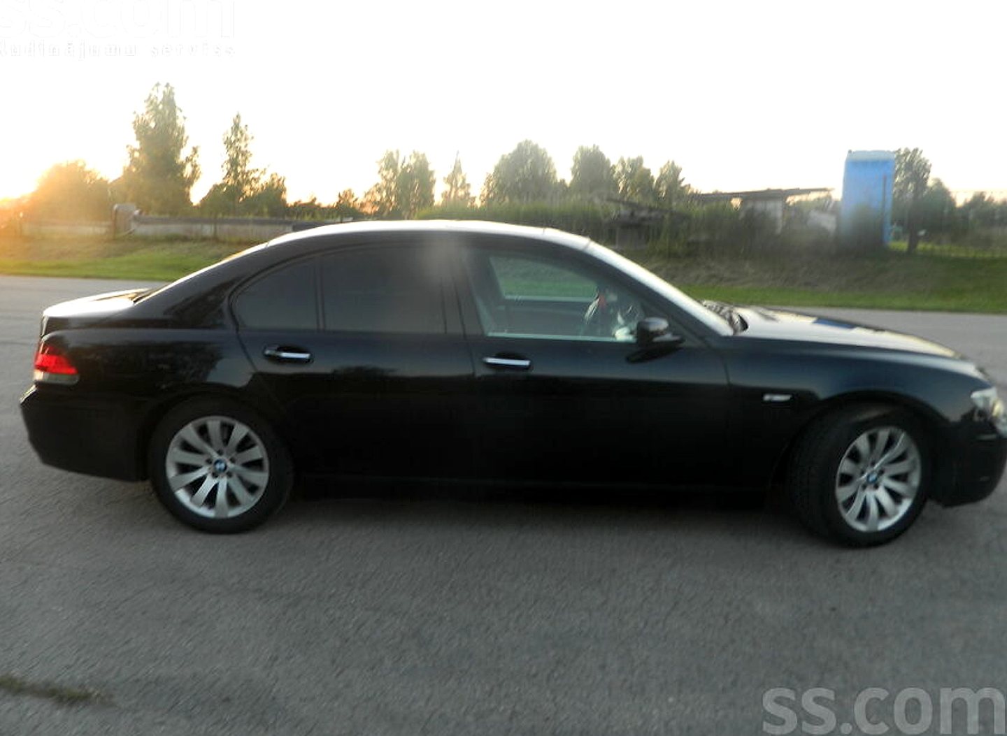 BMW 730 — foto 5