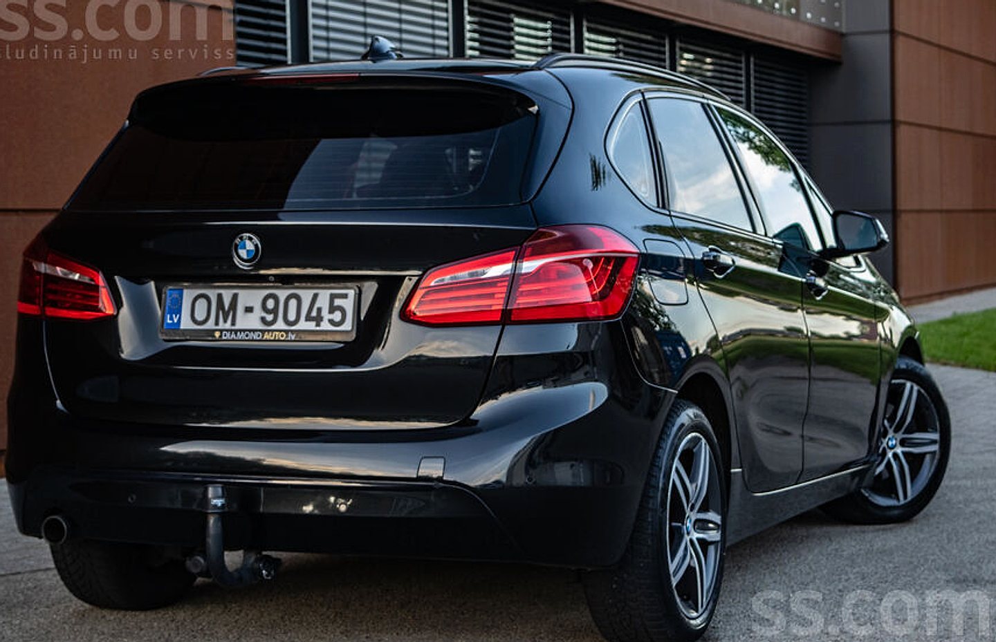 BMW 218 — foto 3
