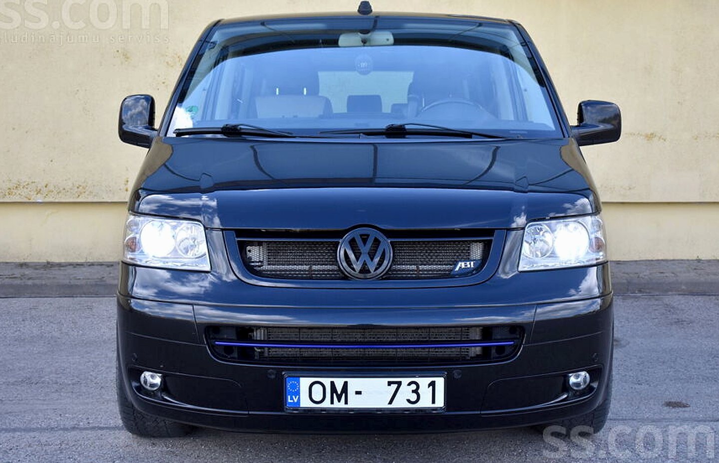 Volkswagen Multivan — foto 3