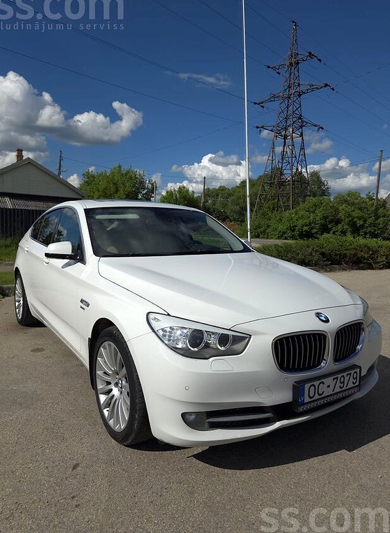 BMW 530 — foto 2