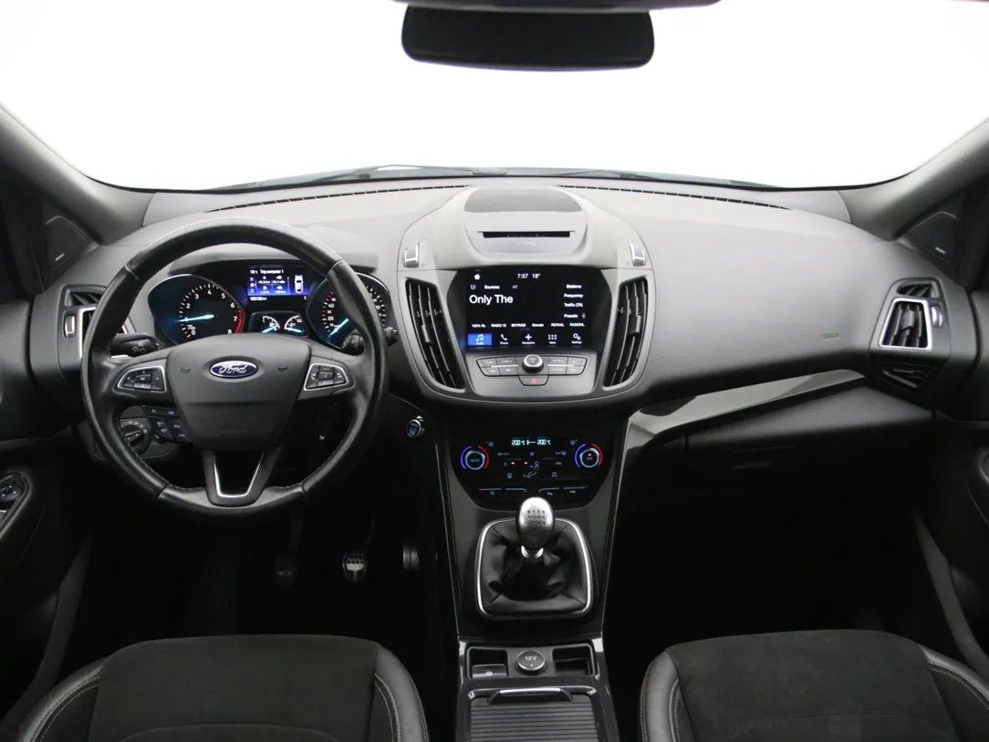 Ford Kuga — foto 3
