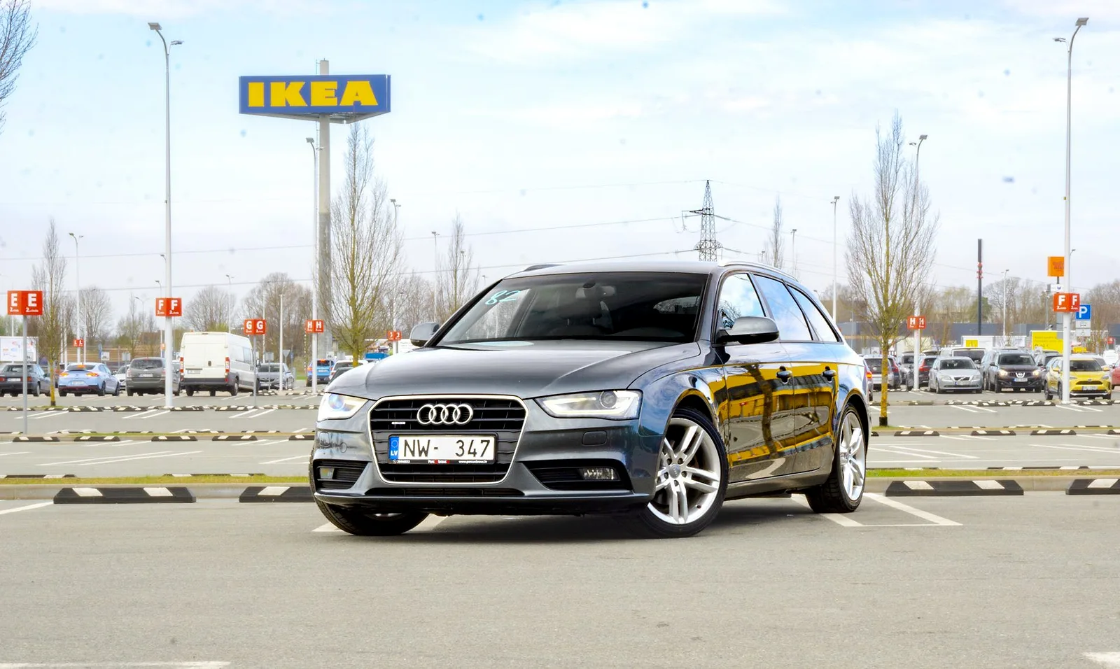 Audi A4 AVANT QUATTRO S-LINE, 2015. gads