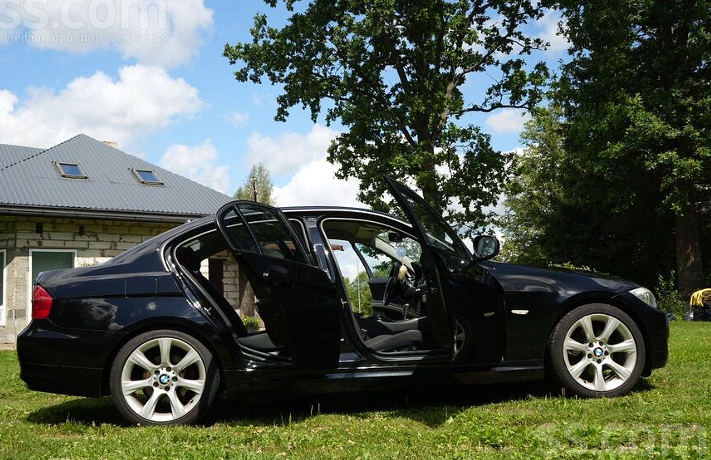 BMW 320 — foto 6