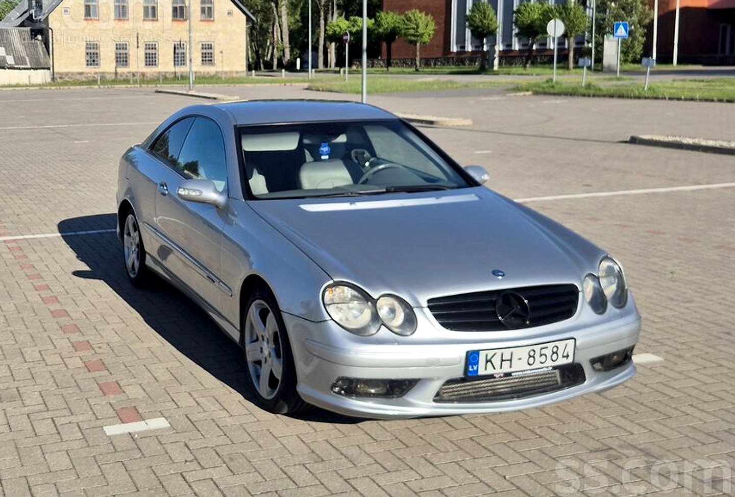 Mercedes-Benz CLK270 — foto 2