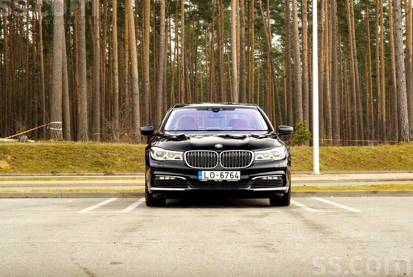 BMW 750 — foto 3