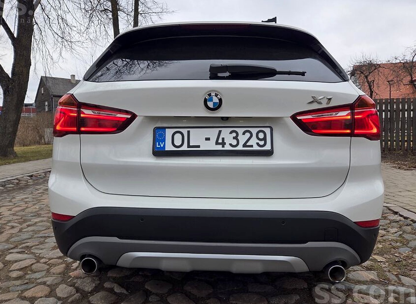 BMW X1 — foto 5