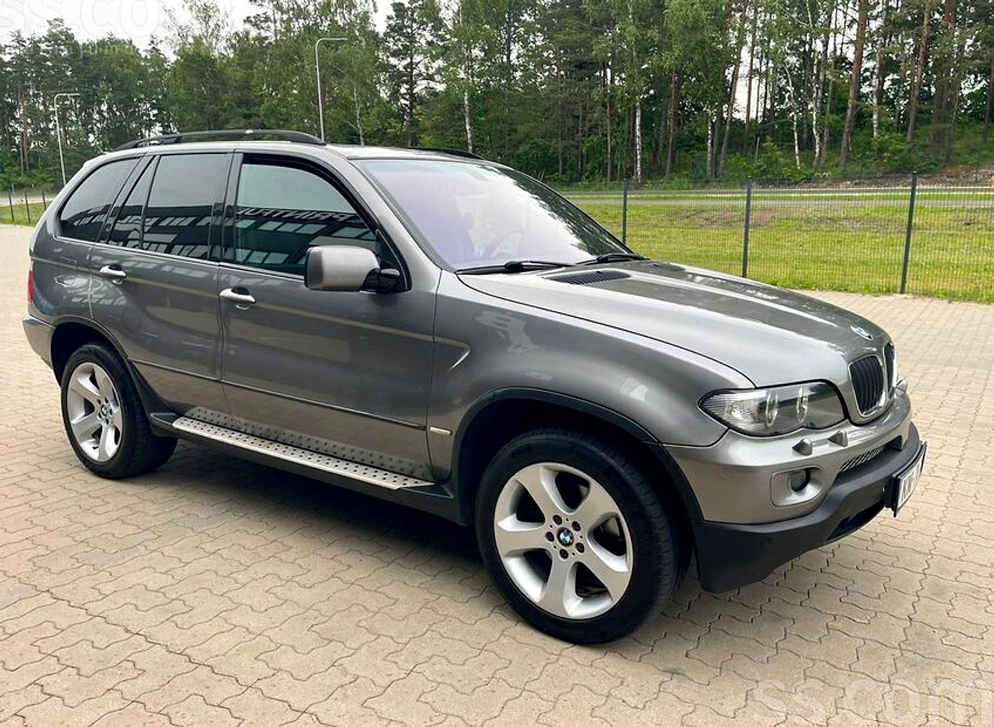 BMW X5 — foto 2